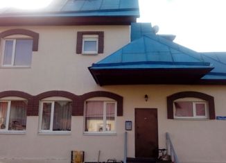 Продается дом, 250 м2, деревня Крева