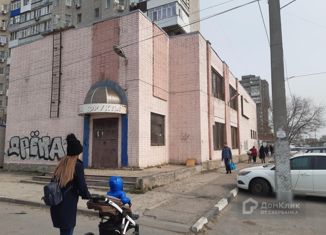 Продам офис, 540 м2, Батайск, улица Северный Массив, 5