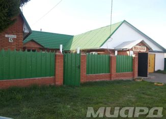 Продается дом, 200 м2, деревня Круч, Центральная улица