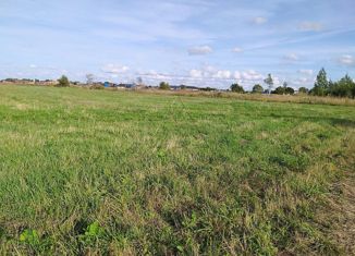 Продам земельный участок, 360 сот., деревня Малое Верево, Строительная улица