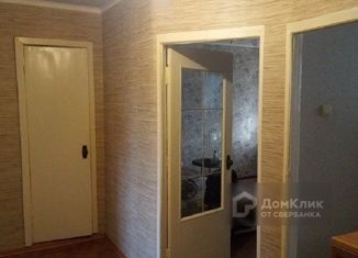 Продам 3-ком. квартиру, 58 м2, поселок Коминтерн, Коммунистическая улица, 14