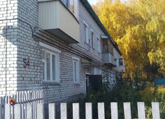 Трехкомнатная квартира на продажу, 59.4 м2, посёлок городского типа Советский, Первомайская улица, 54