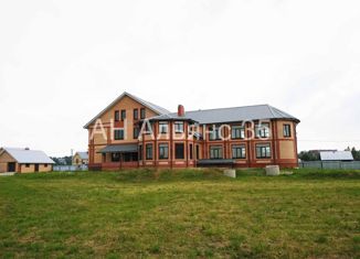 Продам дом, 700 м2, деревня Поповка, Набережная улица