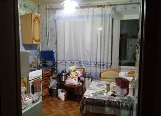 Продаю 3-ком. квартиру, 69 м2, Рузаевка, улица Мира, 25