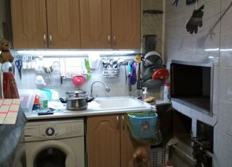 Продаю 1-ком. квартиру, 35.8 м2, Новочеркасск, Платовский проспект, 100