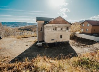 Продаю дом, 260 м2, Камчатский край, Дальняя улица, 62