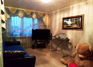 4-комнатная квартира на продажу, 71.7 м2, Стрежевой, Сибирская улица, 9