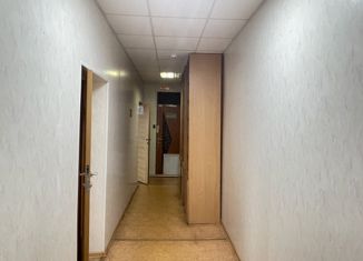 Сдаю в аренду офис, 106 м2, Копейск, улица Борьбы, 10