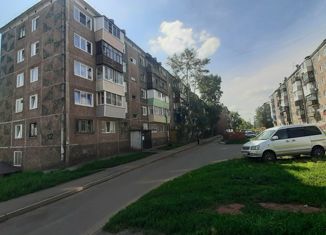 Сдается в аренду двухкомнатная квартира, 43.4 м2, Иркутская область, Снежная улица, 12/1