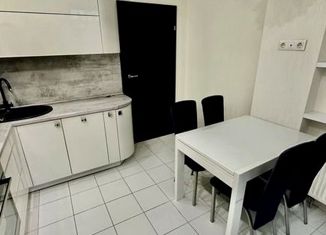 Сдается в аренду 1-комнатная квартира, 38.1 м2, Ростов-на-Дону, проспект Сиверса, 30