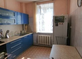 Сдается 3-ком. квартира, 80 м2, Волжский, улица 19 Партсъезда, 59