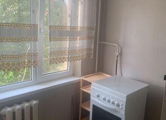 Сдам 1-комнатную квартиру, 31 м2, Армавир, улица Герцена, 7