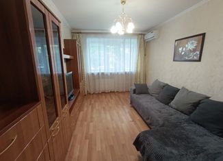 Сдам 2-ком. квартиру, 48 м2, Ростов-на-Дону, улица Зорге, 6/1