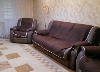 Сдам в аренду трехкомнатную квартиру, 80 м2, Саратов, улица Мира, 9Д