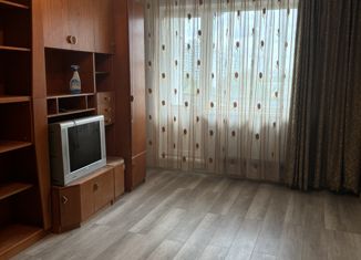 Сдаю в аренду 2-ком. квартиру, 58 м2, Москва, улица Тёплый Стан, 13к1