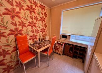 Сдача в аренду 2-ком. квартиры, 44 м2, Норильск, улица Завенягина, 4к3