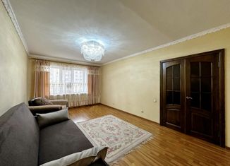 Аренда 2-ком. квартиры, 68 м2, Омск, Пригородная улица, 5к1