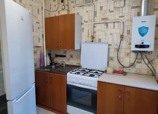 Сдается 2-ком. квартира, 45 м2, Уфа, проспект Октября, 52, Советский район