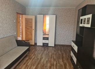 Сдача в аренду 1-ком. квартиры, 40 м2, Саратов, Топольчанская улица, 9