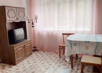 Сдаю в аренду 1-комнатную квартиру, 30 м2, Каменск-Уральский, проспект Победы, 19