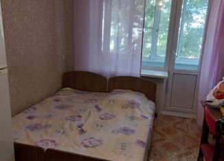 Сдаю в аренду комнату, 17 м2, Барнаул, Тимуровская улица, 37, Октябрьский район