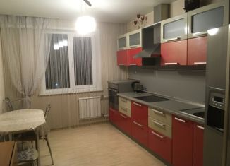 Сдается в аренду трехкомнатная квартира, 75 м2, Красноярск, улица Весны, 3, Советский район