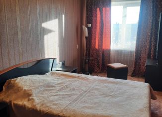 Сдача в аренду 2-ком. квартиры, 44 м2, Орск, улица Пацаева, 5