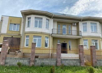 Дом на продажу, 700 м2, Шахты, 1-я Донецкая улица