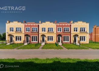 Продам таунхаус, 59 м2, село Новолуговое, 4-й квартал, 43/7