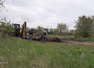Земельный участок на продажу, 10 сот., поселок Реконструктор, Пчеловодная улица, 2А
