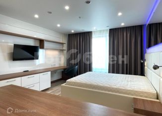 Продам 1-ком. квартиру, 30 м2, Москва, Митинская улица, 16, метро Митино