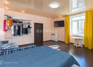 Продаю комнату, 30.6 м2, Новосибирск, Красный проспект, 218, Красный проспект