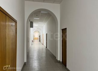 Сдам в аренду офис, 232 м2, Москва, Большая Андроньевская улица, 17, Большая Андроньевская улица