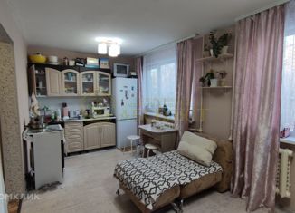 Продам 2-ком. квартиру, 28.2 м2, Ревда, улица Советских Космонавтов, 1