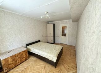 Продается 2-комнатная квартира, 50 м2, Москва, улица Приорова, 40к2, станция Красный Балтиец