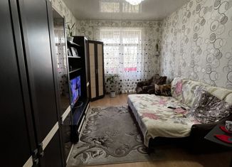 Продаю 2-комнатную квартиру, 52.3 м2, Крымск, Линейная улица, 8