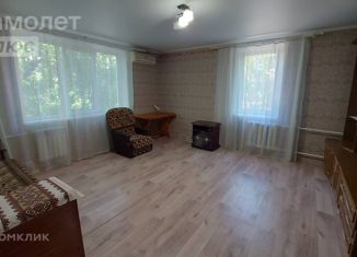 Продам 1-комнатную квартиру, 35.1 м2, поселок городского типа Солнечнодольск, улица Строителей, 2