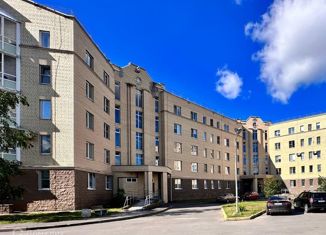 Трехкомнатная квартира на продажу, 98.1 м2, Светогорск, Лесная улица, 1