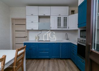 Продаю 1-ком. квартиру, 34.7 м2, Кудрово, Каштановая аллея, 2