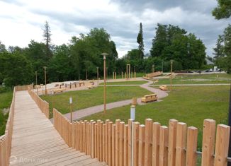 Продажа 3-ком. квартиры, 72 м2, поселок Мельниково, улица Калинина, 10