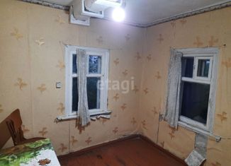 Продаю 2-ком. квартиру, 21.5 м2, Валуйки, улица Крюкова, 22