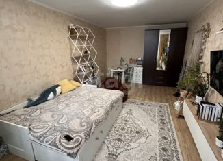 Сдам в аренду 1-комнатную квартиру, 43 м2, Тюменская область, Кремлёвская улица, 110к2