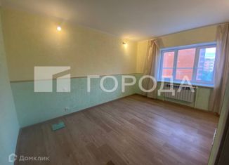 Продаю трехкомнатную квартиру, 53.5 м2, посёлок Рогово, улица Берёзки, 10к1