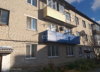 Продажа 2-комнатной квартиры, 46.5 м2, поселок городского типа Пышма, Заводская улица, 11А