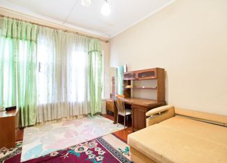 Продается 4-комнатная квартира, 60.2 м2, Томск, Загорная улица, 3