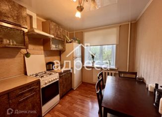 Продается 3-комнатная квартира, 72 м2, Самара, улица Красных Коммунаров, 15, метро Безымянка