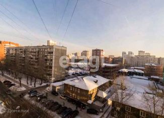 Продам 4-комнатную квартиру, 76 м2, Новосибирск, метро Маршала Покрышкина, улица Ольги Жилиной, 31
