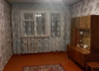 Двухкомнатная квартира на продажу, 42.5 м2, Свердловская область, улица Медведева, 19