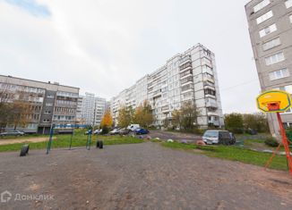 Продажа трехкомнатной квартиры, 70.7 м2, Петрозаводск, Сегежская улица, 21, район Ключевая