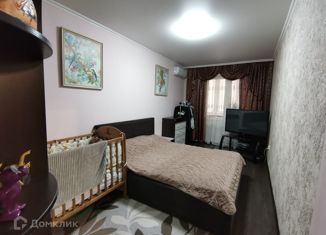 Продаю 3-ком. квартиру, 63 м2, посёлок Знаменский, Первомайская улица, 36/2